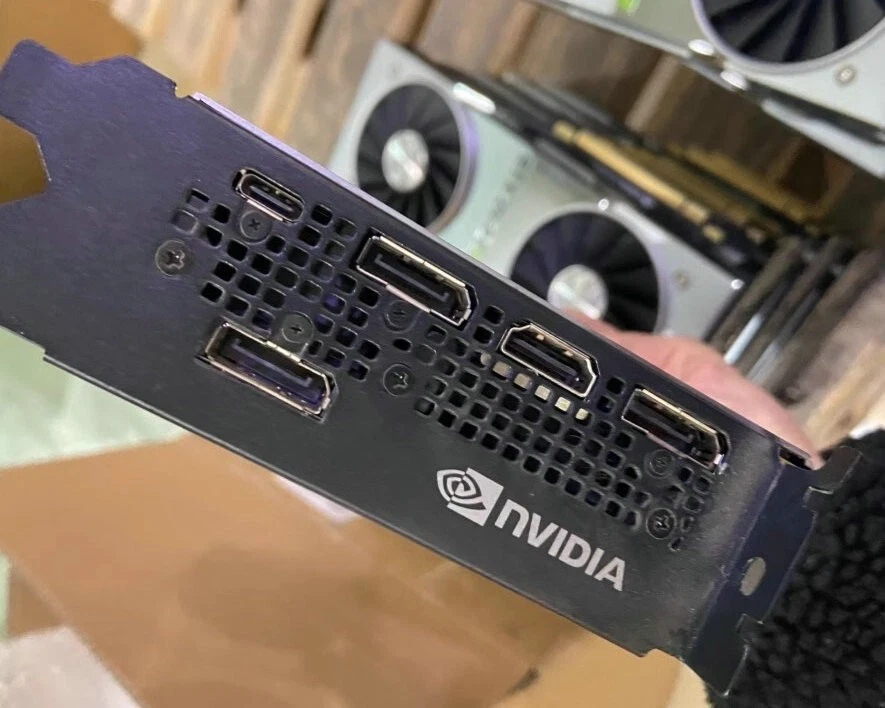 NVIDIA GeForce RTX 2070 Super Founders Edition 8GB GDDR6 Graphics Card GPU - Image 3 of 4
