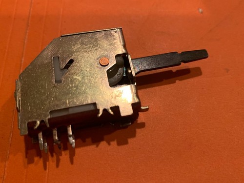 Pioneer SX-750 Stereo Receiver - Tone Switch 6 Pin ASK-090