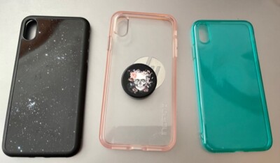 3 IPHONE XS MAX CASES 1-GALAXY 1-PINK 1 GREEN 1-SKULL POP SOCKET! (#2-18)