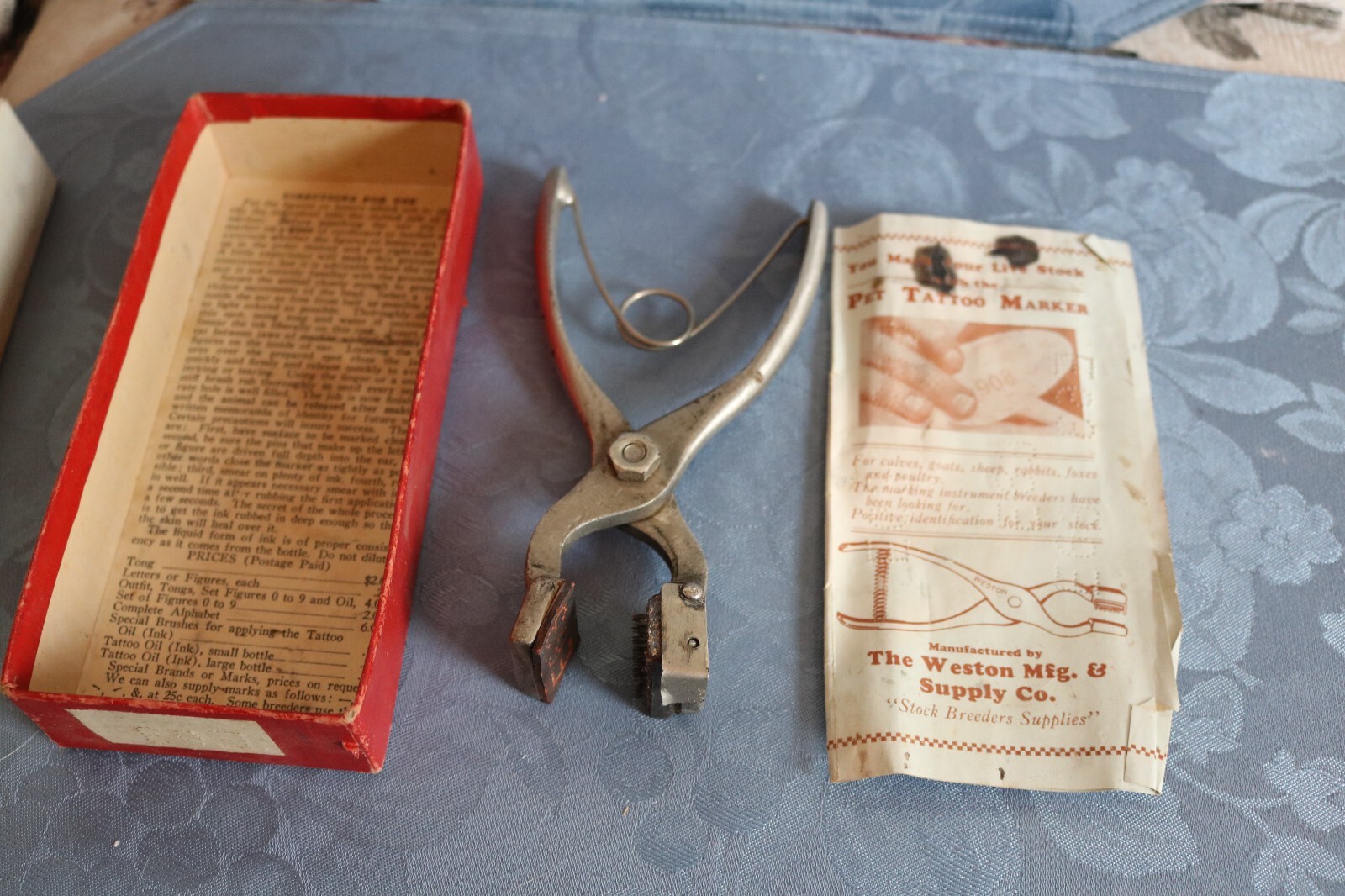 Livestock Pet Tattoo Set Directions on Box Lid Weston Mfg. Supply Co