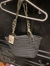 Sun N' Sand Woven Shoulder Bag Purse Wood Beads Beach Boho Pockets Zip Closure