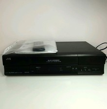 JVC VHS VIDEO CASSETTE PLAYER RECORDER MODEL NO. HR - V606 With Remote 