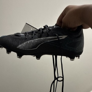 PUMA ULTRA Black Football Cleats Studded Shoes Men's US 7 Medium D