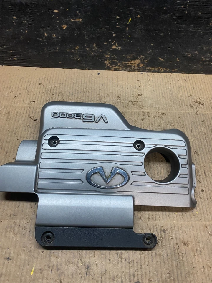 Infiniti i30 3000 V6 1999 2000 2001 cubierta del motor protector del motor T9889 DG Foto 2 de 4