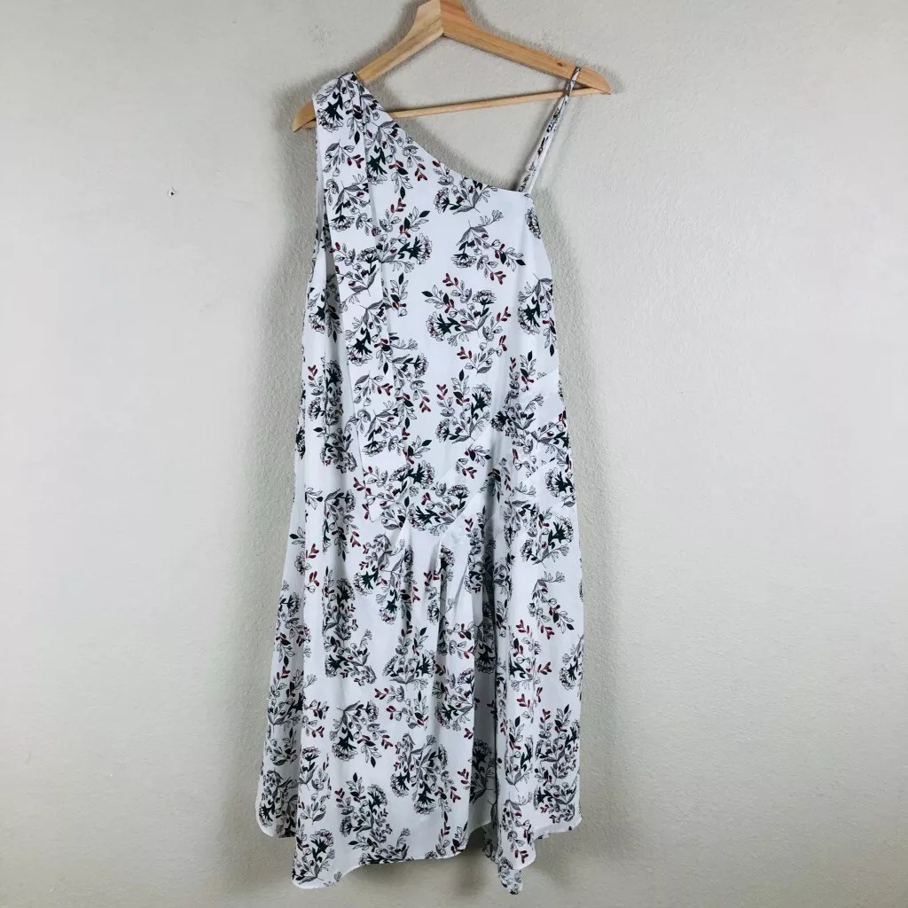 Elliatt dress sale cheap