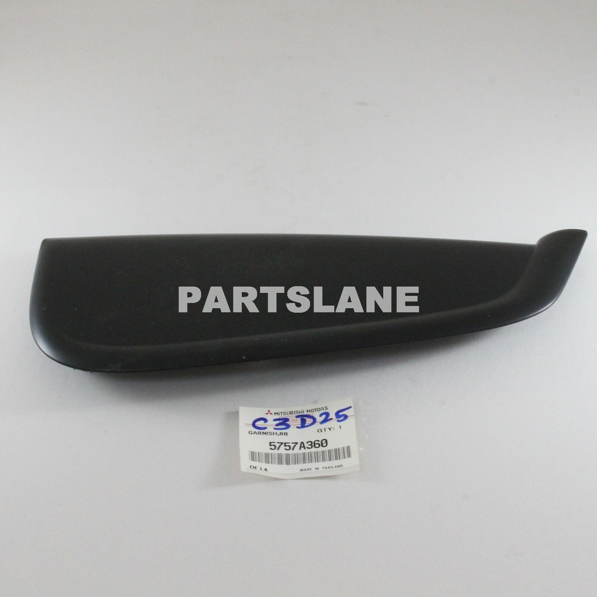 ミランダ Mitsubishi L200 Strada Triton OEM Genuine Rear Door Garnish