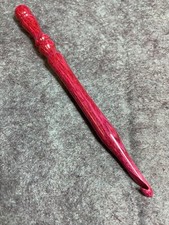 Hand carved Pink Salmon WOOD YARN CROCHET HOOK size I