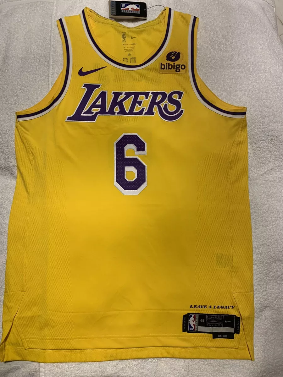 LeBron James Los Angeles Lakers 2022/23 Classic Edition Swingman Jerse - Throwback
