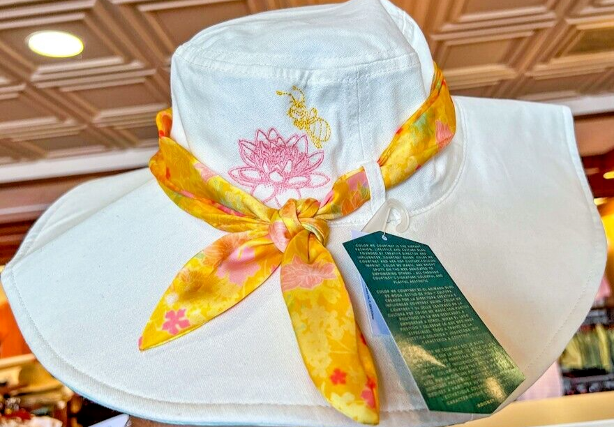 Disney The Princess And The Frog Tiana Reversible Hat by  display picture 1