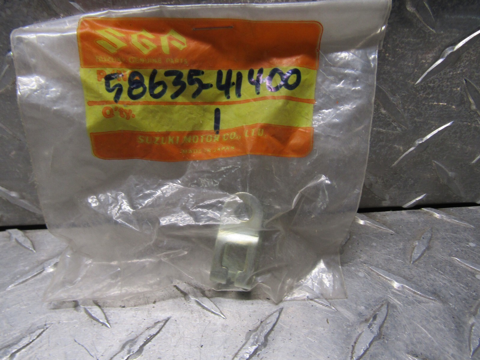 NOS Suzuki Pe175 Pe250 Clutch Cable Hook 58635-41400 for sale 