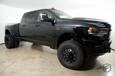 2024 Ram 3500 LARAMIE NIGHT MEGA CAB 4X4