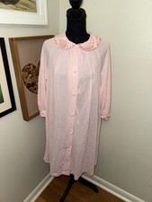 Vintage GOSSARD ARTEMIS Medium Pink Housecoat Robe Rose Embroidery Sleep Gown