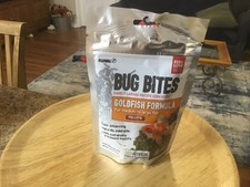 Fluval Bug Bites Goldfish Formula Pellets for Medium-Large Fish Sealed Free Ship