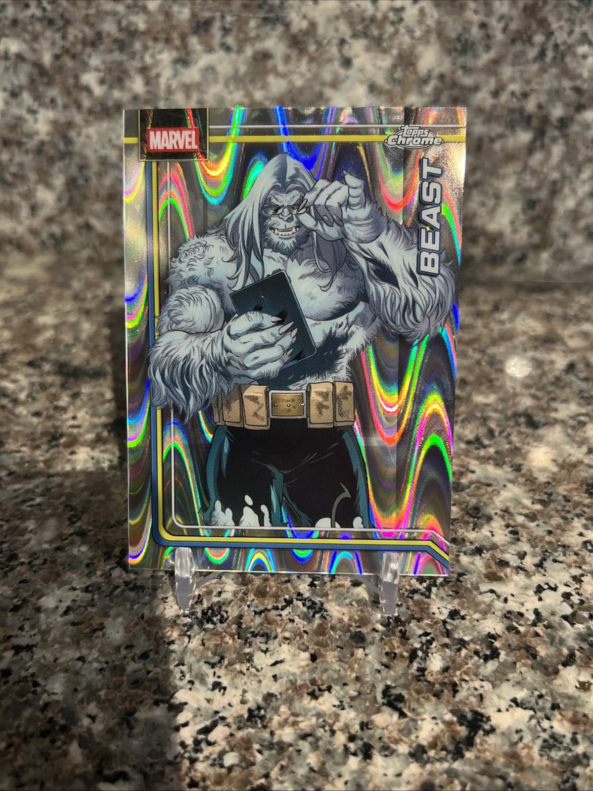 2026 Topps Chrome Marvel Beast #010 Ray wave Refactor