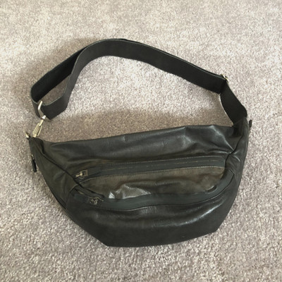m0851 Soft Black Leather Waist Fanny Belt Bag Sling