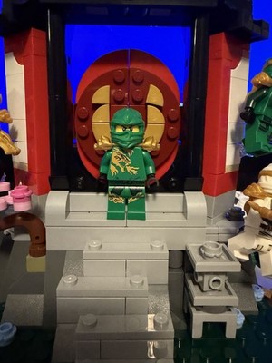 LEGO NINJAGO Lloyd Dx slightly used no scratches or cracks