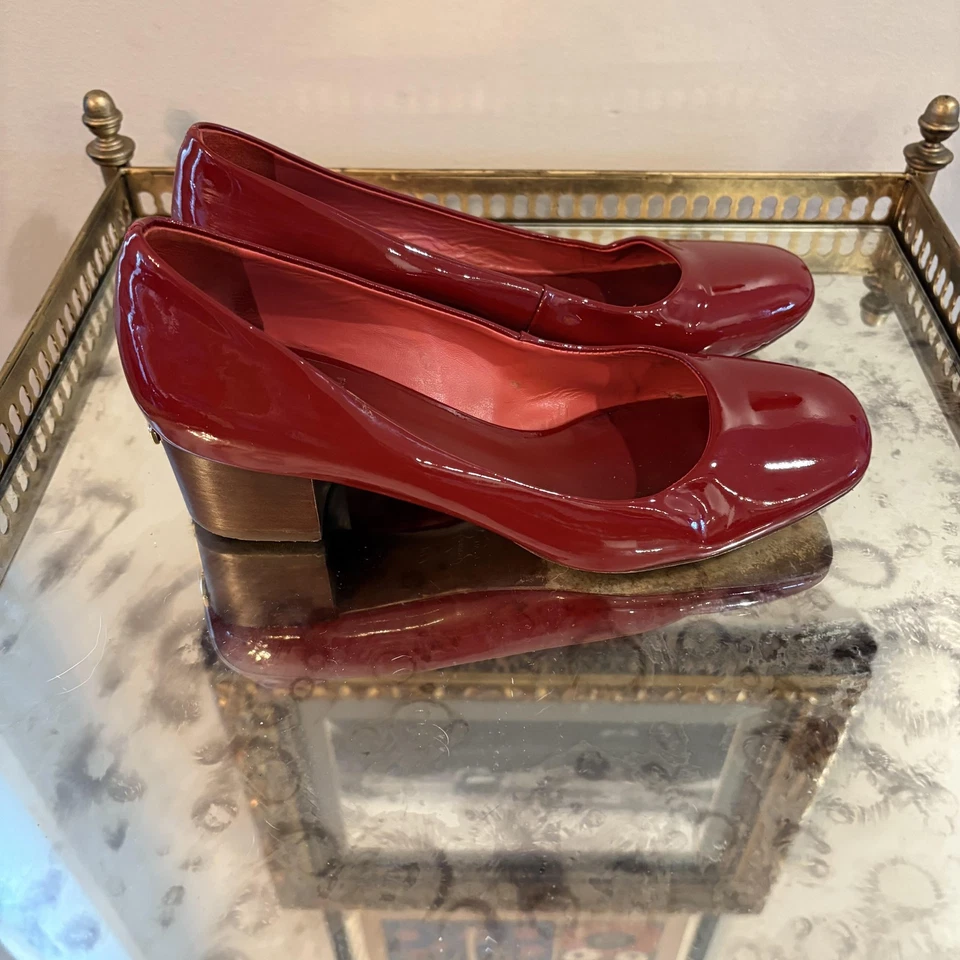 Zapatos de salón Tory Burch para mujer talla 7 charol rojo tacón ancho punta cuadrada Foto 4 de 4