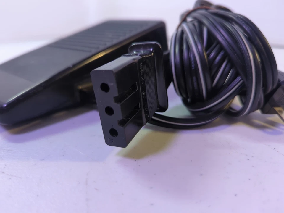 Сменный шнур питания ножная педаль для швейной машинки Brother VX-1120 (модель N) - Изображение 3 из 4