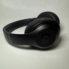 Beats by Dr. Dre Studio3 Wireless Bluetooth Over-Ear Headphones Black Pad Wear