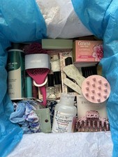 Deluxe 60 Piece Women  s Self-Care Kit   All-in-One Beauty Wellness Box 