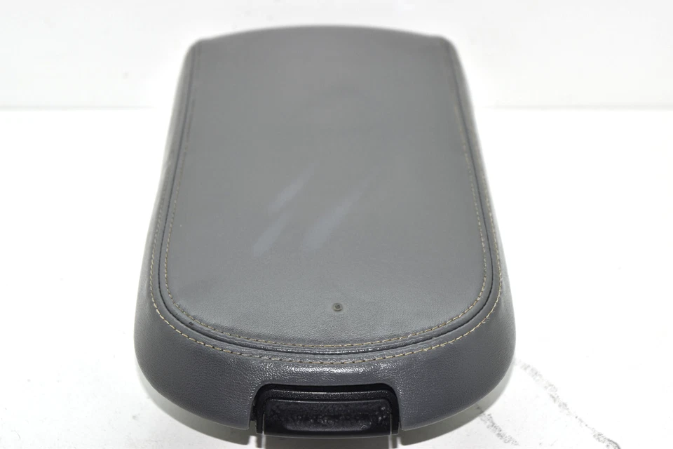 2008 2009 Mercury Sable Center Console Gray Leather Armrest Top Lid Storage OEM - Image 2 of 4