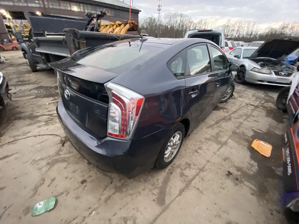 Conjunto de filtro de aire usado se adapta a: Toyota Prius 2014 grado B Foto 4 de 4