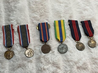 LOT OF (6) U.S. MINIATURE MEDALS