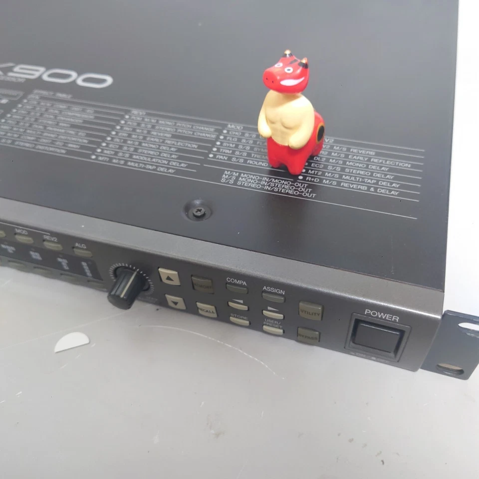 YAMAHA FX900 Vintage SIMUL Effects Processor Multi Effects excellent free shippi - Image 2 of 4