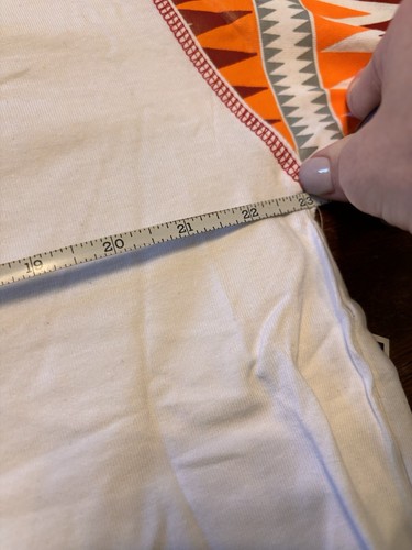 Vintage Y2K Deadstock Akademiks SET jeans piuma ricamati larghi con maglietta 30 - Foto 16 di 19