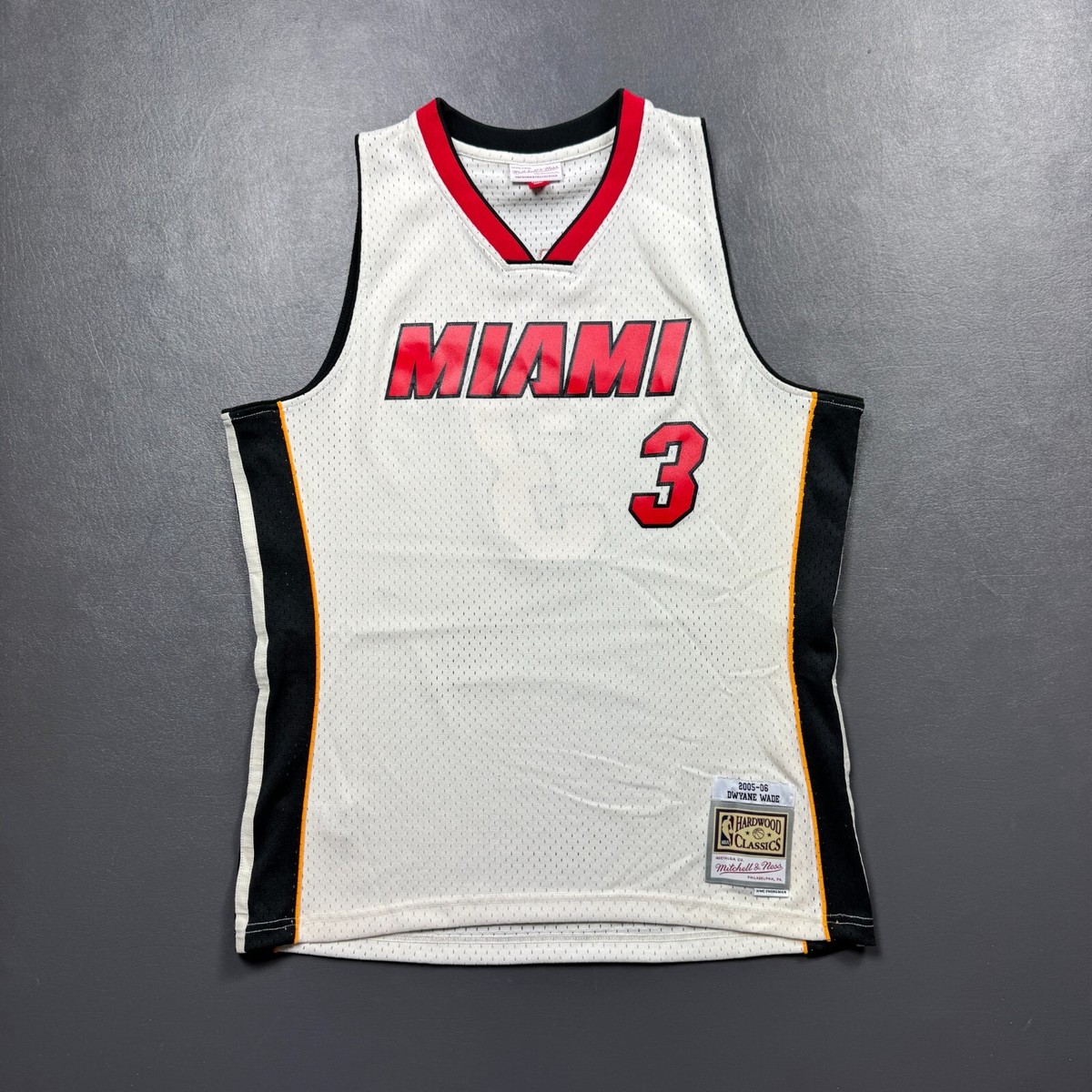 100% Authentic Dwyane Wade Mitchell & Ness 05 06 Miami Heat Jersey