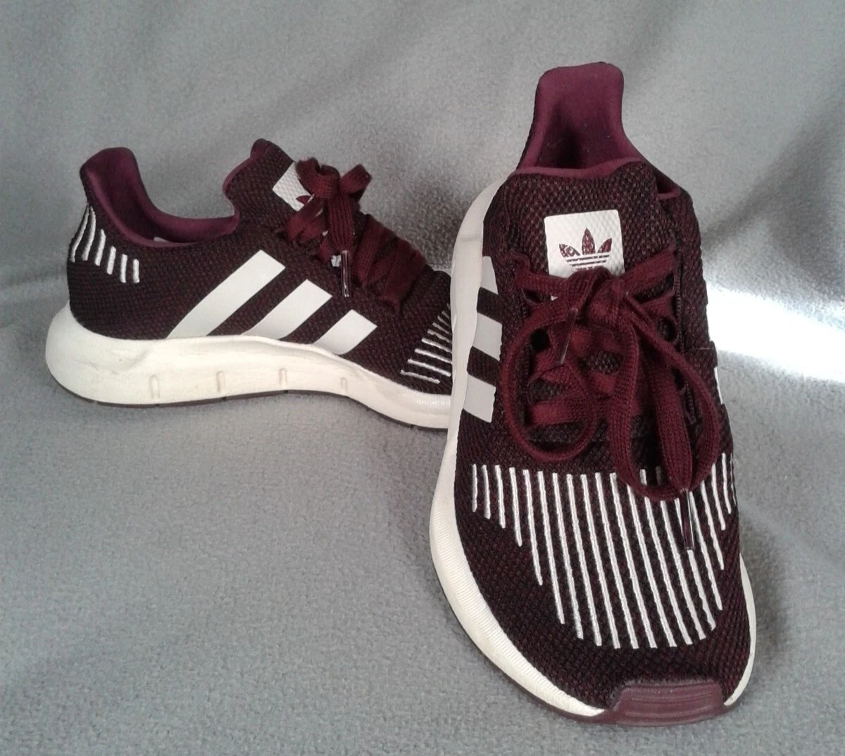 Adidas EVM 004001 Burgundy Maroon Running Shoes Size US 7 Good Condition