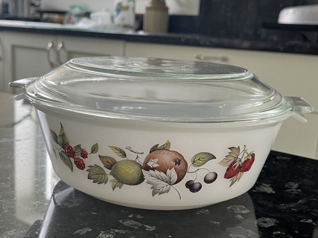 Large Vintage Phoenix Pyrex Glass Autumn Fruit Casserole Dish with