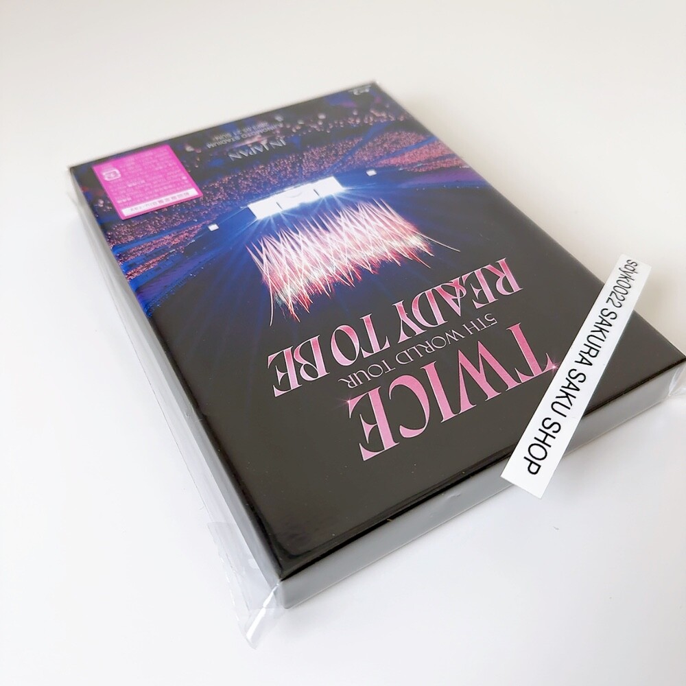K-POP・アジア TWICE Ready To Be in Japan Blu-ray DVD s-l400.jpg