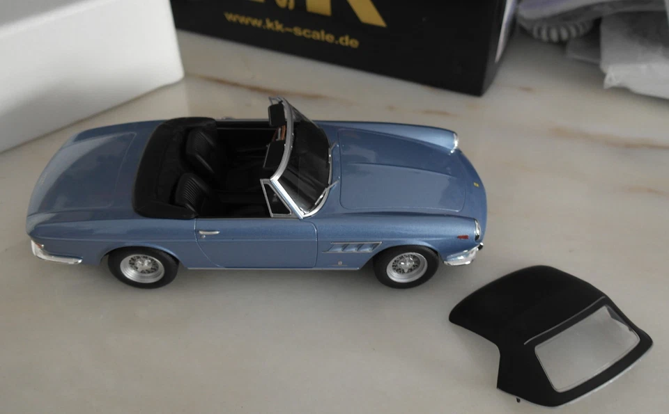 KK SCALE : FERRARI 275 GTS Pininfarina Spider - Ed. Limitata (500 pz) - 1:18 - Immagine 2 di 4
