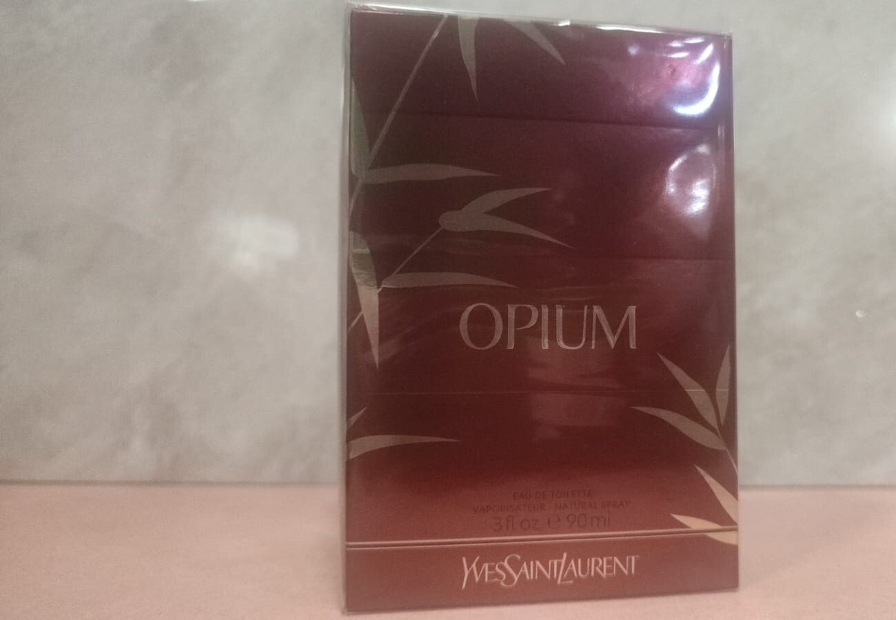 Opium Eau de Toilette 90ml - Immagine 2