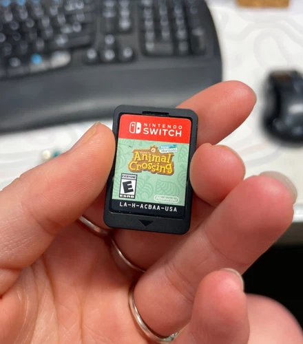 Animal Crossing: New Horizons Nintendo Switch Game Cartridge-Great Condition