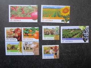 Australian Stamps: Variety Mint Great Item Must Have (J841)