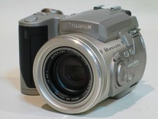 FUJIFILM FinePix 4900Z Good condition Compact Digital Camera Japan