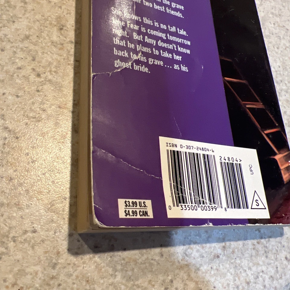 Fear Street Sagas: The Door Of Death By RL Stine Foto 4 de 4