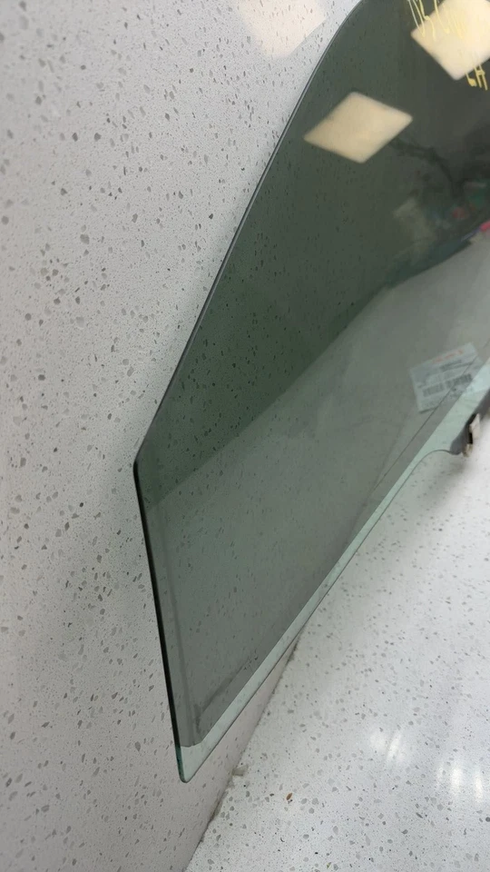 2001 2002 2003 2004 2005 Honda HONDA CIVIC Left Front Door Glass/window - Изображение 4 из 4