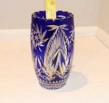 EXQUISITE CZECH CUT COBALT BLUE 8 INCH VASE PIN WHEELS ETC HAND BLOWN HAND CUT