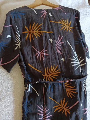 Gorman jumpsuit, size 14, palm frond design - Picture 6 of 7