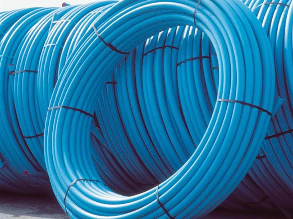 Plastic outlet water pipe