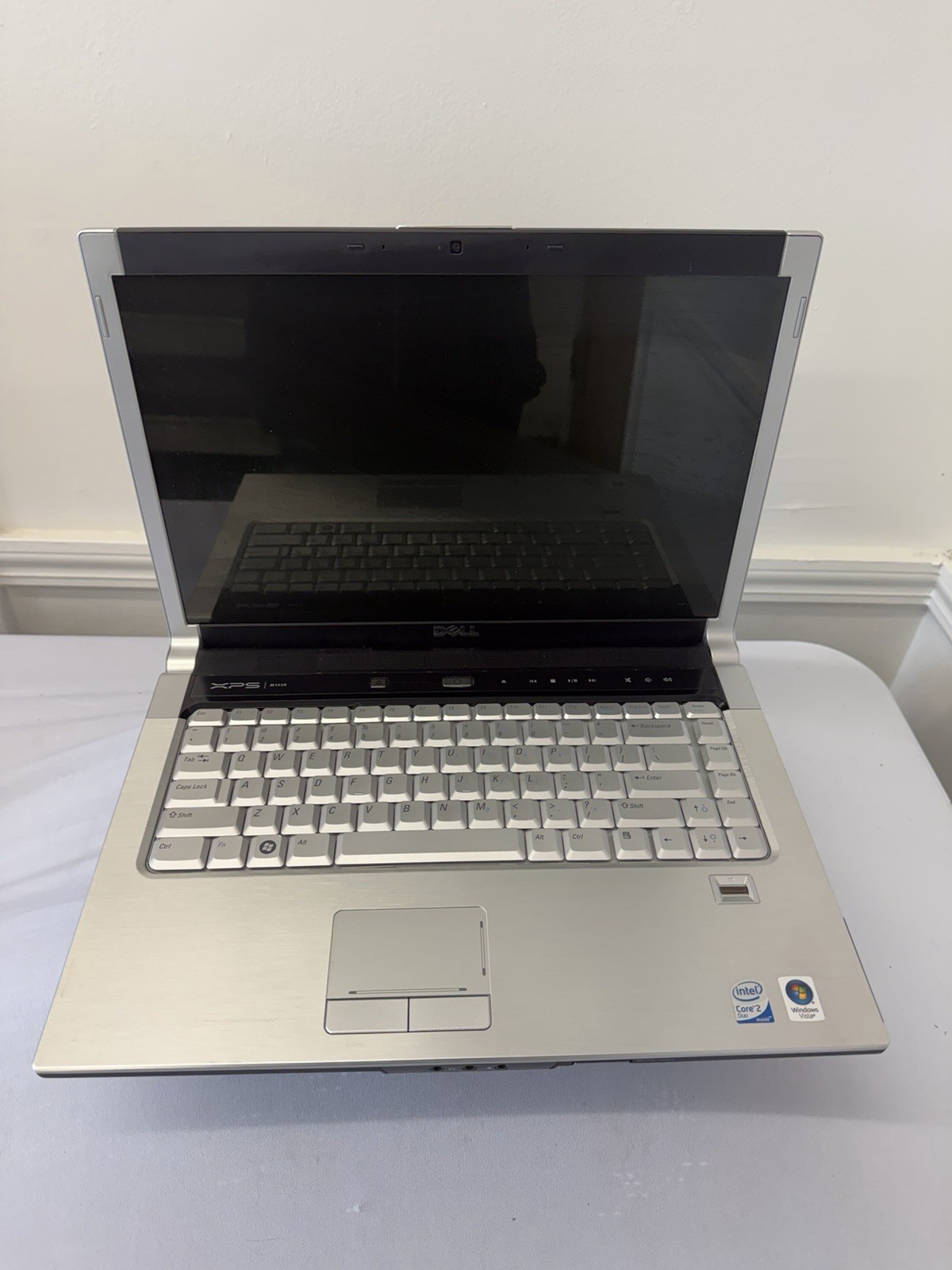Dell XPS M1530 Laptop - Good Screen - Core 2 Duo - Read Des