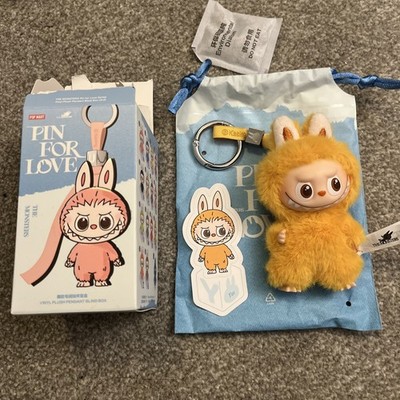 Pop Mart Labubu Pin for Love Y  YES Original aus Blind Box