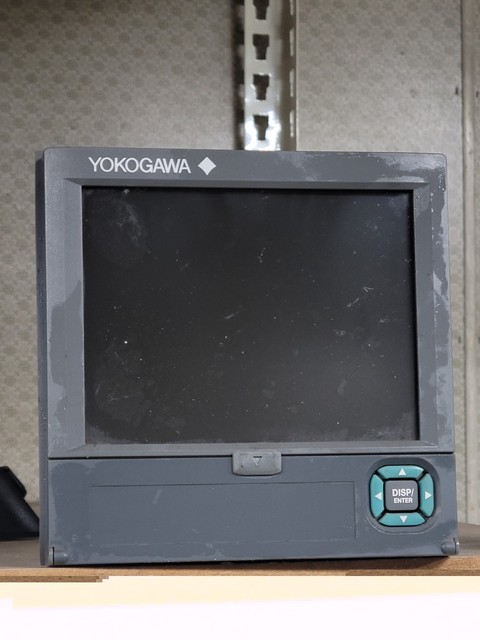 YOKOGAWA FX1006 SUFFIX -4-2-L Paperless Recorder
