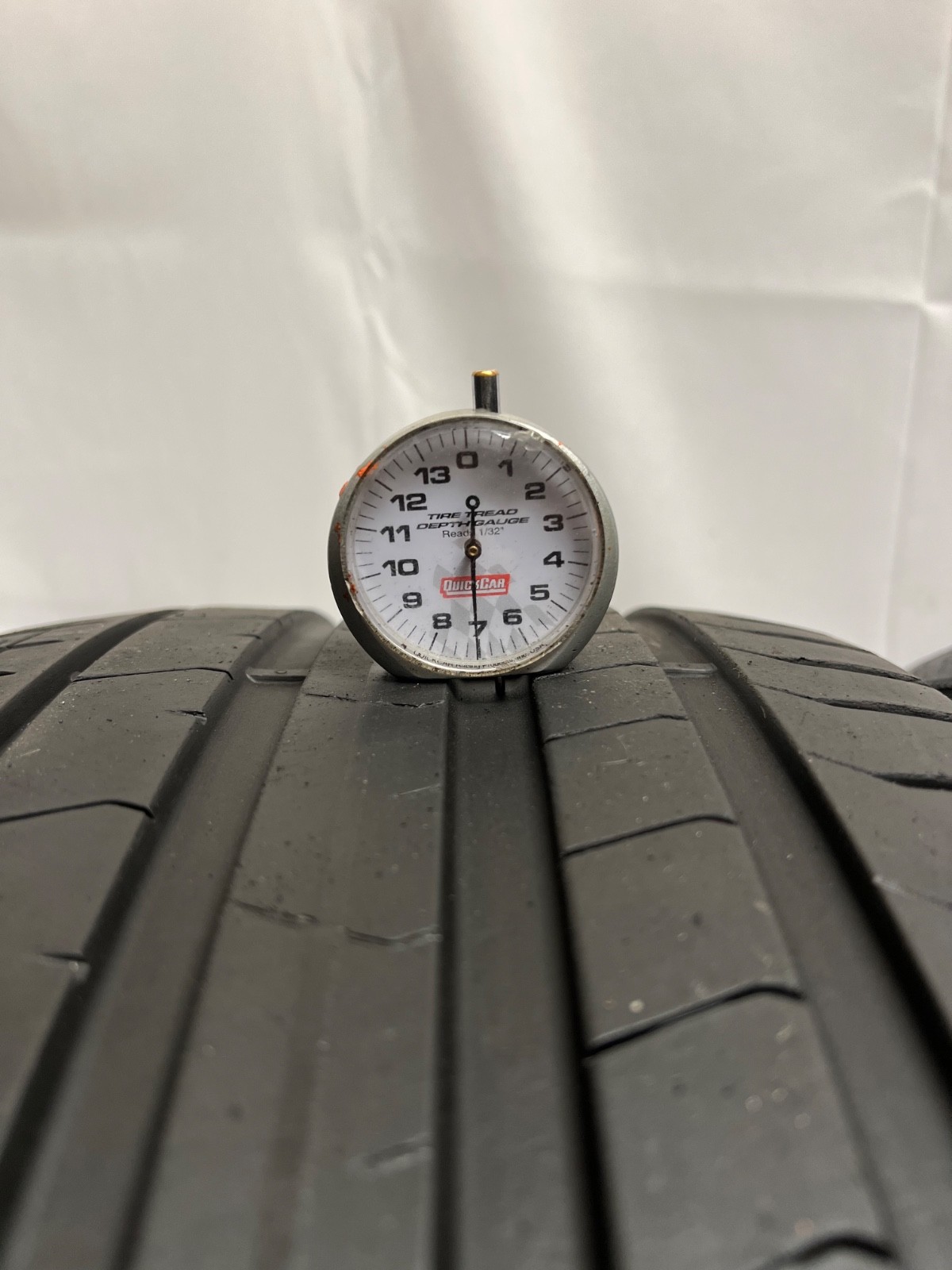 2 - NO REPAIRS 265/40ZR21 XL (101Y) Pirelli P Zero PZ4 PNCS (B) Bentley - 3082