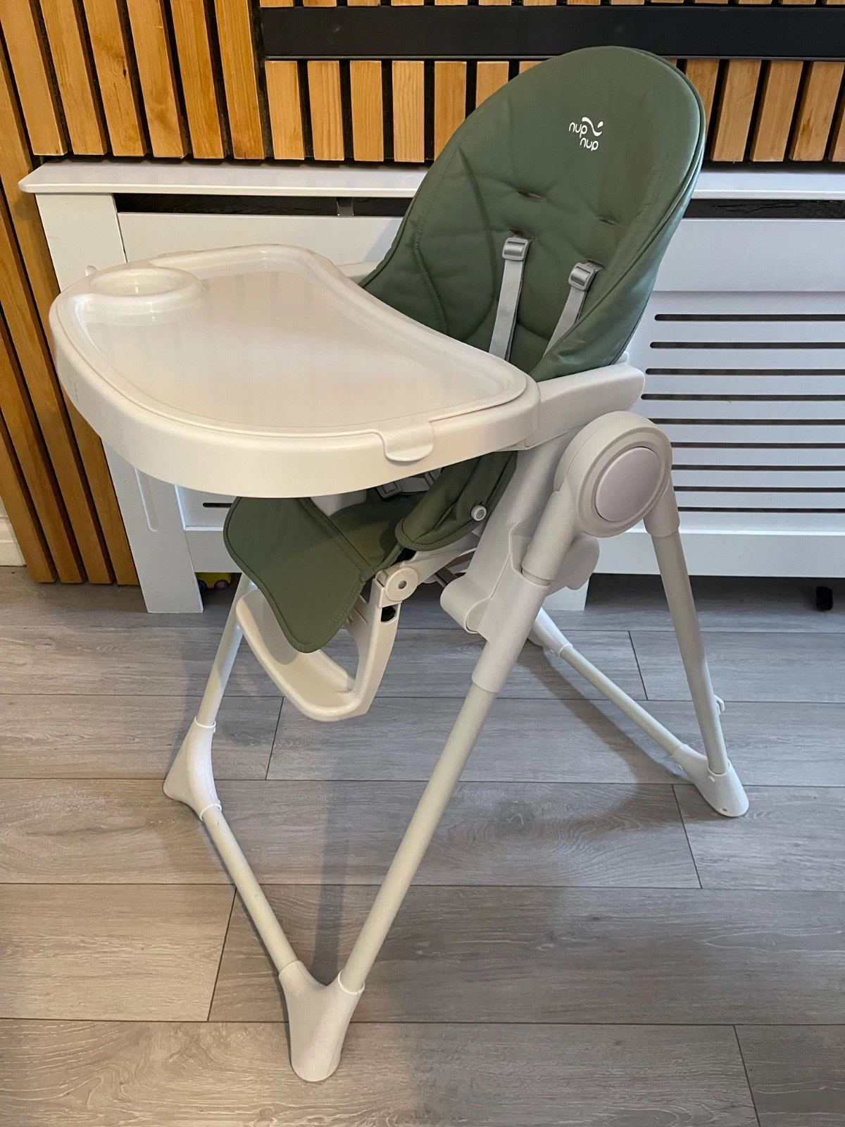 Baby Elegance Nup Nup high Chair Green Good condition