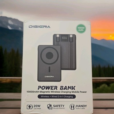 DIGICRA 10000mAh Slim Magnetic Qi Wireless Power Bank 20W Fast Charge Black