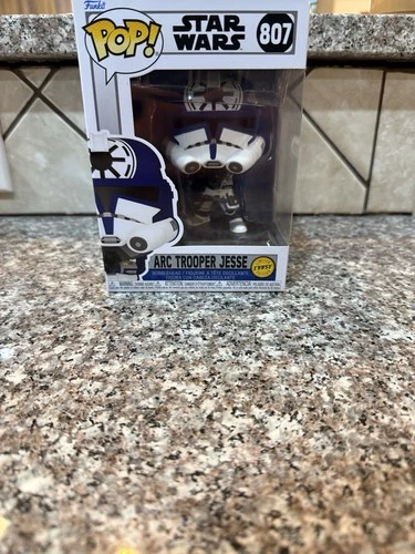 Funko Pop! Vinyl: Star Wars - Arc Trooper Jesse (Chase) #807 W/ Protector